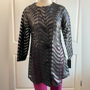 Women’s Yushi Sheer jacket. Size S, NWT